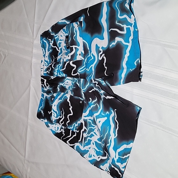 Rip N DIp NWOT  Blue Black White Men's Size Medium - Picture 2 of 11